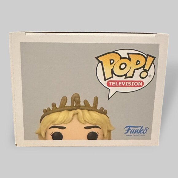 Funko Pop! Yellowjackets - Natalie Scatorccio Figure #1453! - Picture 7 of 9